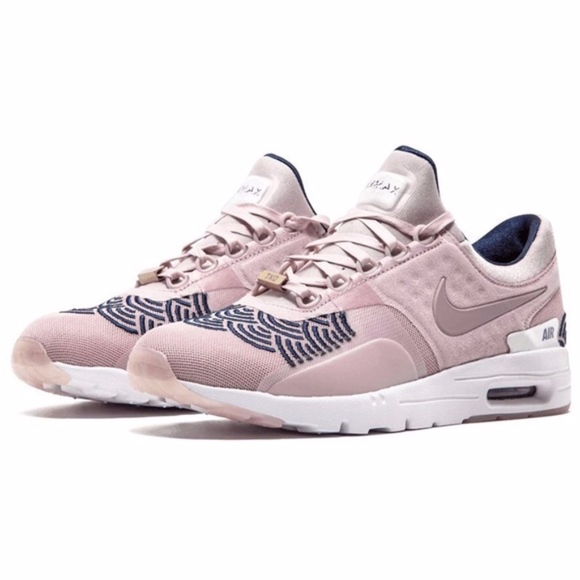 Nike Shoes - NWOT Nike Air Max Zero Tokyo Size 8 Rare